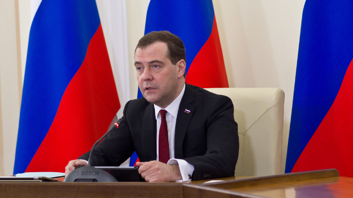 Медведєв погрожує застосуванням ядерної зброї, якщо ЗСУ спробують звільнити Крим